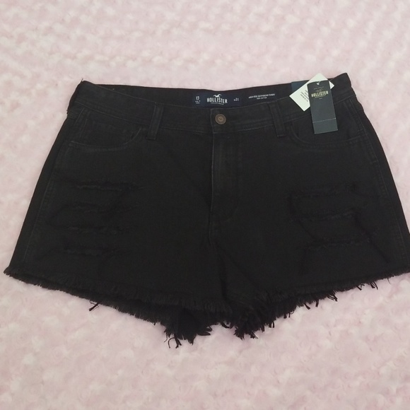 Hollister Pants - NWT Hollister High Rise Distressed Jean Shorts